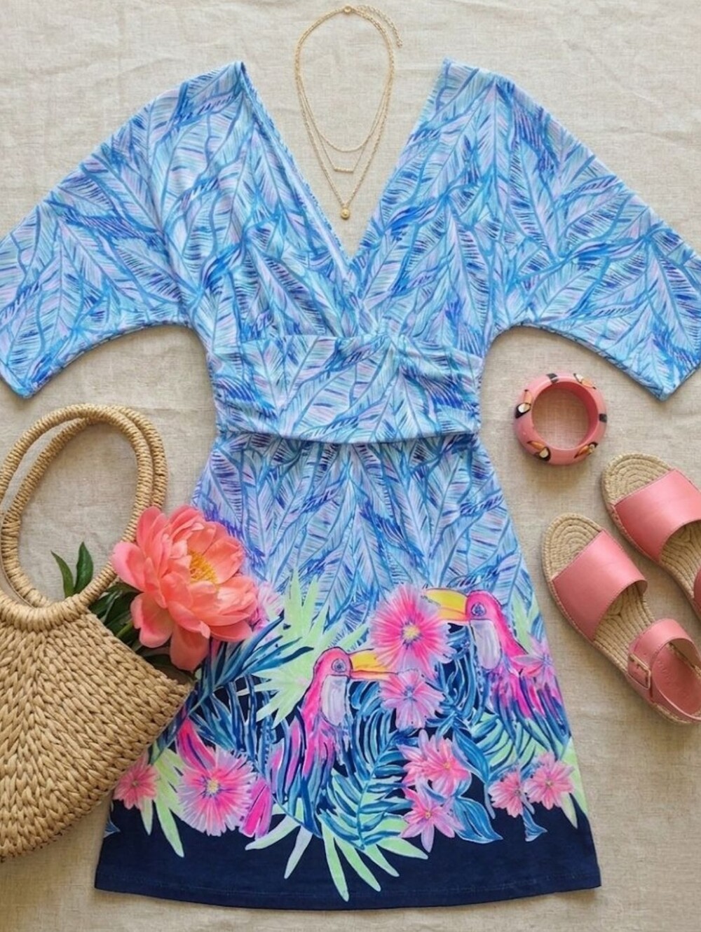 EUC Lilly Pulitzer Sundress with Ruching At Waist and Kimono Style Sleeves, XXS